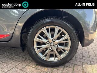 toyota-yaris-1.5-hybrid-design--06