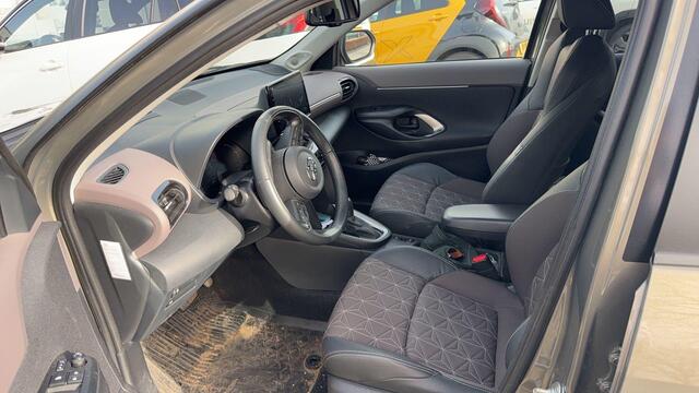 Toyota YARIS Cross 1.5 Hybrid Executive