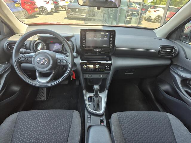 Toyota YARIS Cross 1.5 Hybrid Active | AppleCarplay/AndroidAuto | Afneembare trekhaak | Allseason banden |