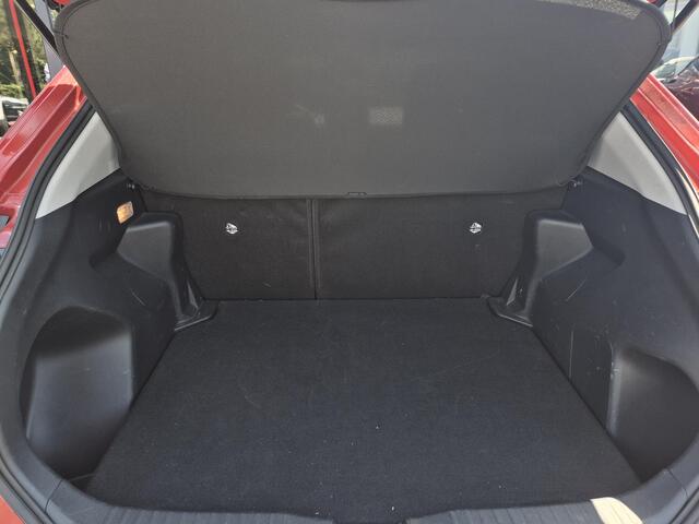Toyota YARIS Cross 1.5 Hybrid Active | AppleCarplay/AndroidAuto | Afneembare trekhaak | Allseason banden |