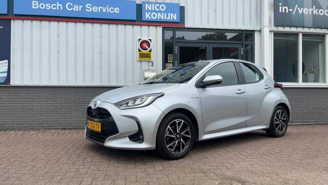 Toyota YARIS ,Cruise adap, PDC, Camera, le 1.5 Hyb. Bns Plus