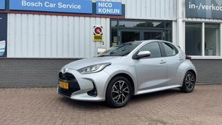 toyota-yaris-,cruise-adap,-pdc,-cam