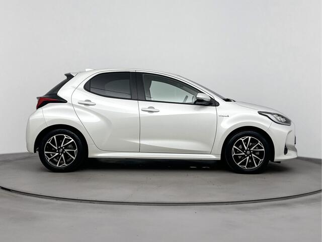 Toyota YARIS 1.5 Hybrid Dynamic | Stoelverwarming | Apple Carplay-Android Auto |