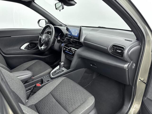 Toyota YARIS Cross 1.5 AWD Hybrid Dynamic | Navigatie | Apple Carplay -/ Android Auto |