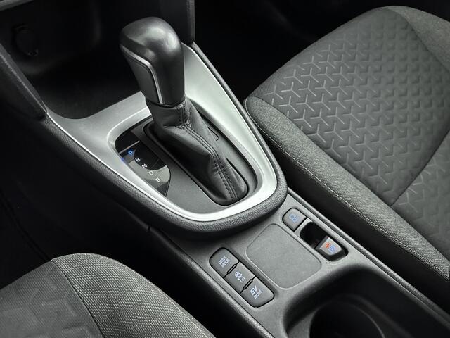 Toyota YARIS Cross 1.5 AWD Hybrid Dynamic | Navigatie | Apple Carplay -/ Android Auto |