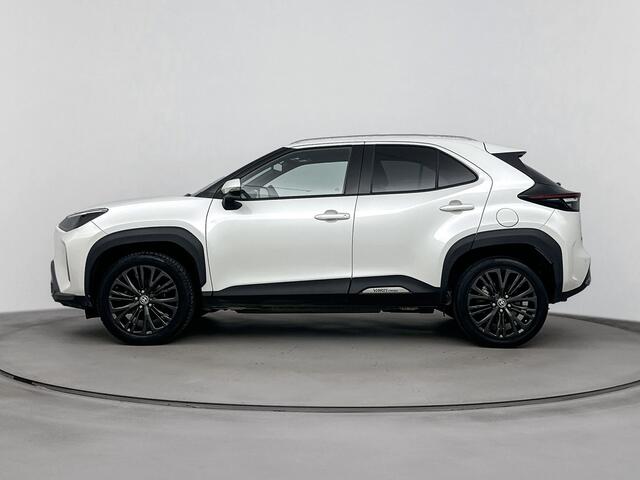 Toyota YARIS Cross 1.5 Hybrid Adventure | Glazen Panoramadak | JBL-Audio |
