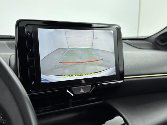 Toyota YARIS Cross 1.5 Hybrid Adventure | Glazen Panoramadak | JBL-Audio |
