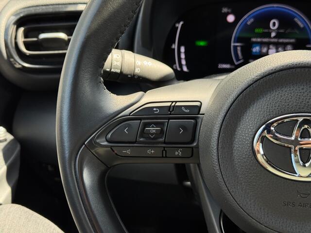Toyota YARIS 1.5 Hybrid Dynamic - Navi - camera - BLIS