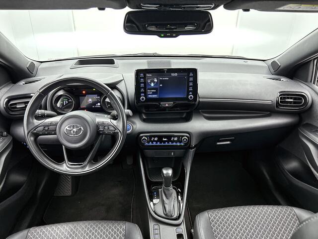 Toyota YARIS 1.5 Hybrid Executive | Navigatie | BLS | Head-up |
