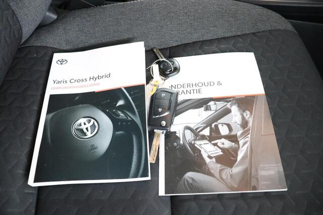 Toyota YARIS Cross 1.5 Hybrid Active Limited | Apple Carplay/Android Auto | Parkeercamera | Inklapbare Buitenspiegels | Lichtmetalen-Velgen |