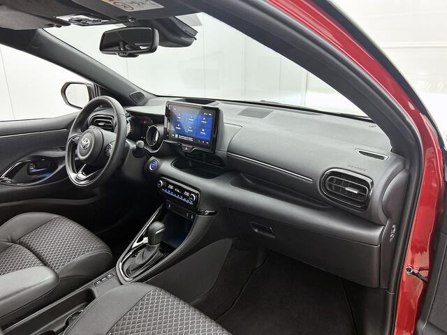Toyota YARIS 1.5 Hybrid Executive | Navigatie | Stoelverwarming | HUD | Leer |