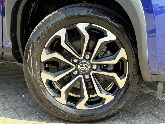 Toyota YARIS Cross 1.5 Hybrid AWD Team D | ACC | CarPlay | Camera | Keyless | DAB+