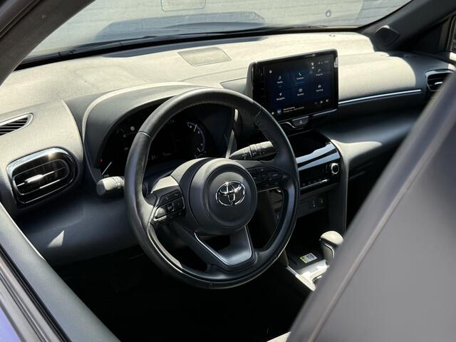 Toyota YARIS Cross 1.5 Hybrid AWD Team D | ACC | CarPlay | Camera | Keyless | DAB+