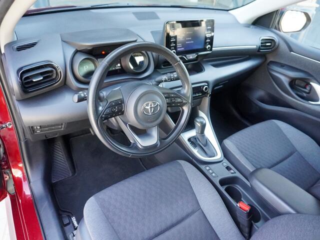Toyota YARIS 1.5 Hybrid 115 Comfort Led | CarPlay | NAP | Camera | Clima