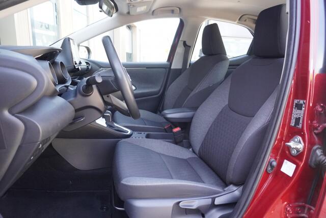 Toyota YARIS 1.5 Hybrid 115 Comfort Led | CarPlay | NAP | Camera | Clima