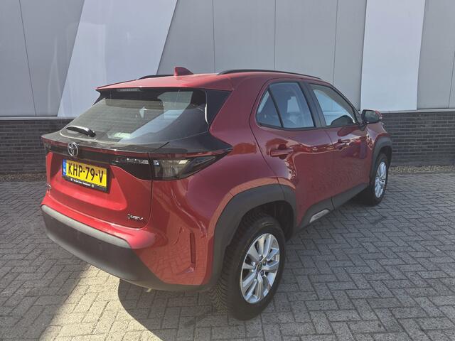 Toyota YARIS Cross 1.5 Hybrid 115 Active Ad. Cruisecontrol PDC V+A LMV