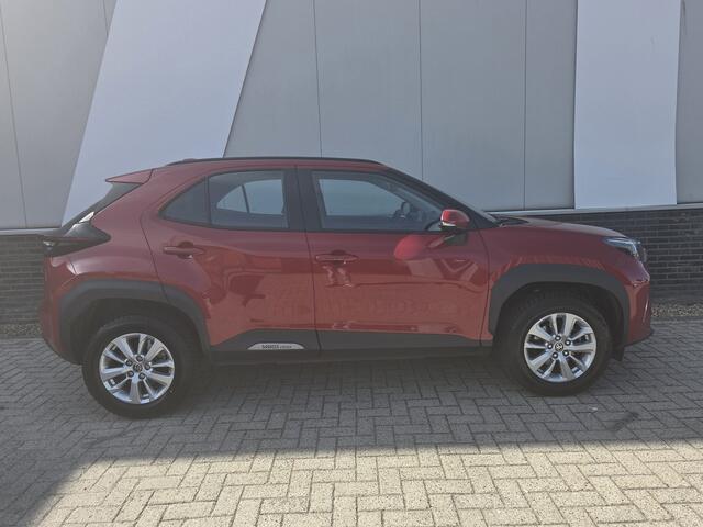 Toyota YARIS Cross 1.5 Hybrid 115 Active Ad. Cruisecontrol PDC V+A LMV