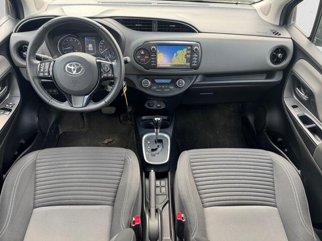 Toyota YARIS 1.5 VVT-i Active Aut- Camera, Navigatie, Lane Assist, Bots Waarschuwing, Clima
