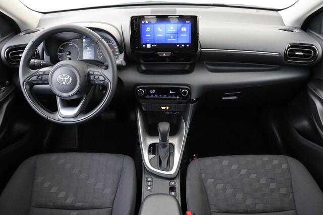 Toyota YARIS 1.5 HYBRID 115 ACTIVE *PRIVATE LEASE V.A. ¤379,- P/M!* -CAMERA|ADAP.CRUISE|CARPLAY|LED|LENDESTEUN|15"