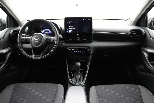 Toyota YARIS 1.5 Hybrid 115 Dynamic | Cruise control | Climate control | Keyless |