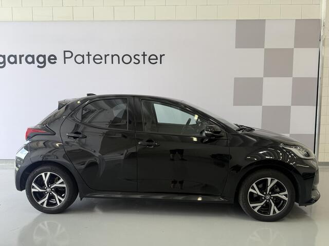 Toyota YARIS 1.5 Hybrid 115 Style PDC / Blind Spot / Stoel & Stuurverwarming