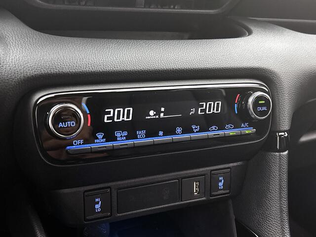Toyota YARIS 1.5 Hybrid Executive | 1e Eigenaar | Dealer Onderhouden | Red Pakket | Stoelverwarming | Blindspot | Onderweg-naar-dealer