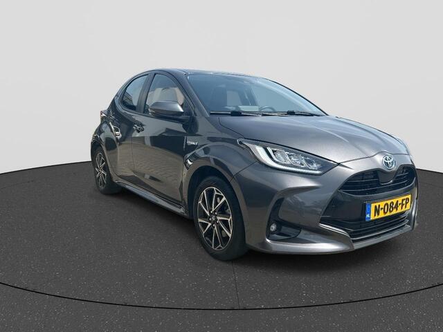 Toyota YARIS 1.5 Hybrid Dynamic RIJKLAAR | Climate Control | Cruise Control | Camera | Navi via App