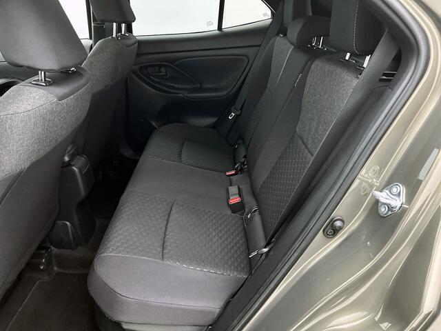 Toyota YARIS Cross Hybrid 115 Dynamic Comfort Pack | Parkeersensoren | Stoelverwarming |