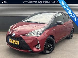 toyota-yaris-1.5-hybrid-bi-tone-nav