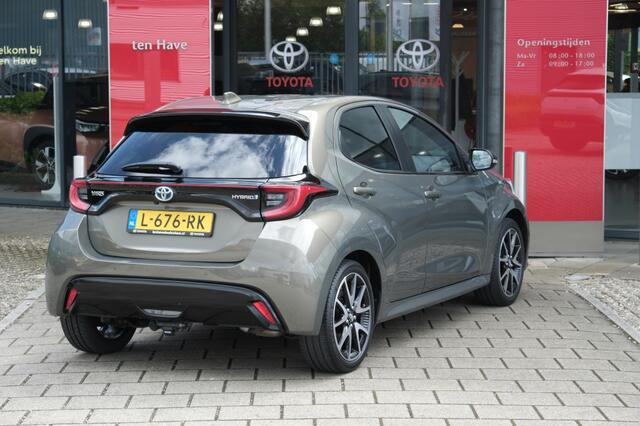 Toyota YARIS 1.5 Hybrid Executive Automaat | JBL Premium audio met 8 speakers
