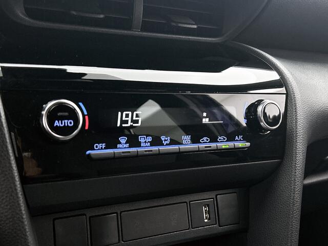 Toyota YARIS Cross 1.5 Hybrid First Edition | NL dealeronderhouden | Leseman neit ingekocht?