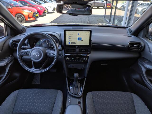 Toyota YARIS Cross 1.5 Hybrid 115 First Edition | Stoel- stuurverwarming | Keyless | Camera | PDC V+A | ACC | 10,5" Multimedia