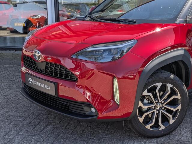Toyota YARIS Cross 1.5 Hybrid 115 First Edition | Stoel- stuurverwarming | Keyless | Camera | PDC V+A | ACC | 10,5" Multimedia