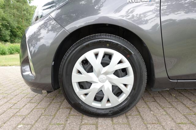 Toyota YARIS 1.5 Hybrid Aspiration | 1ste eigenaar | Camera | Cruise Control | Climate control |