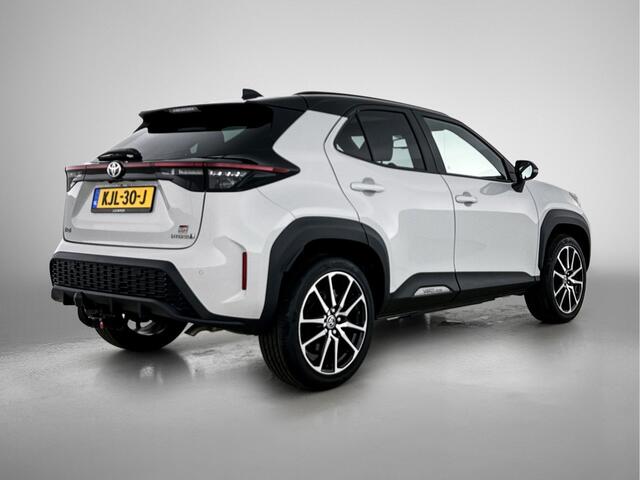Toyota YARIS Cross 1.5 Hybrid GR Sport | Navigatie | Parkeersensoren |
