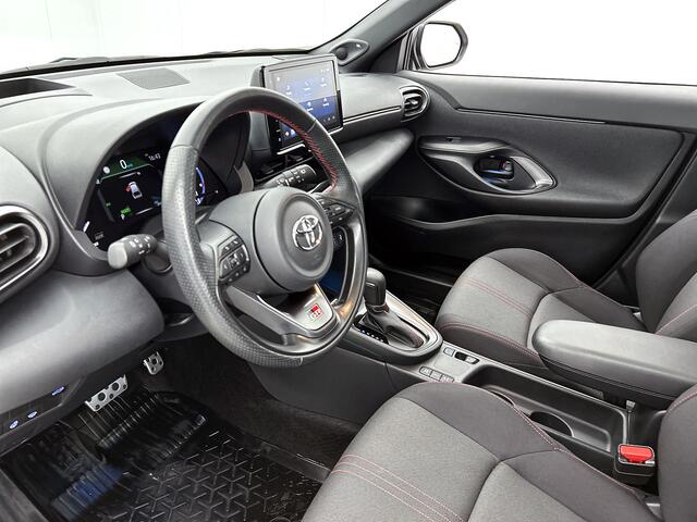 Toyota YARIS Cross 1.5 Hybrid GR Sport | Navigatie | Parkeersensoren |