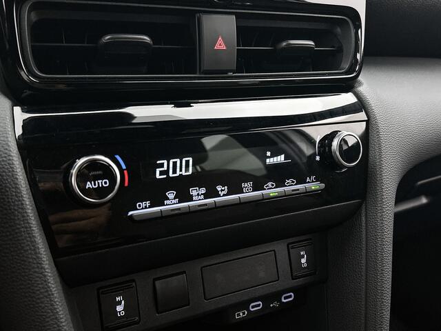 Toyota YARIS Cross 1.5 Hybrid 115 Dynamic | Parelmoer | Carplay | MyToyota App | Draadloos opladen | Stoelverwarming
