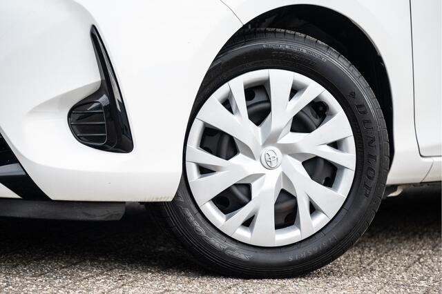 Toyota YARIS 1.5 Hybrid Active Aut. | Org. NL | Camera | Aut. Airco | Cruise