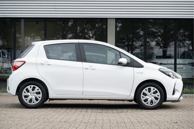 Toyota YARIS 1.5 Hybrid Active Aut. | Org. NL | Camera | Aut. Airco | Cruise
