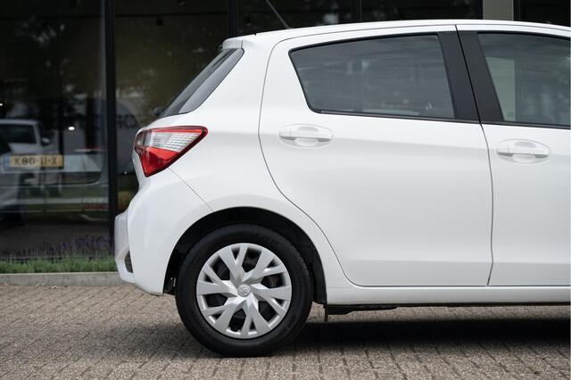 Toyota YARIS 1.5 Hybrid Active Aut. | Org. NL | Camera | Aut. Airco | Cruise