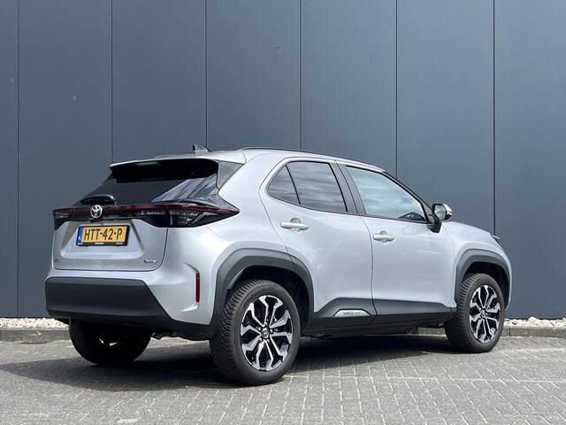 Toyota YARIS Cross 1.5 Hybrid 115 Dynamic | Comfort pack |