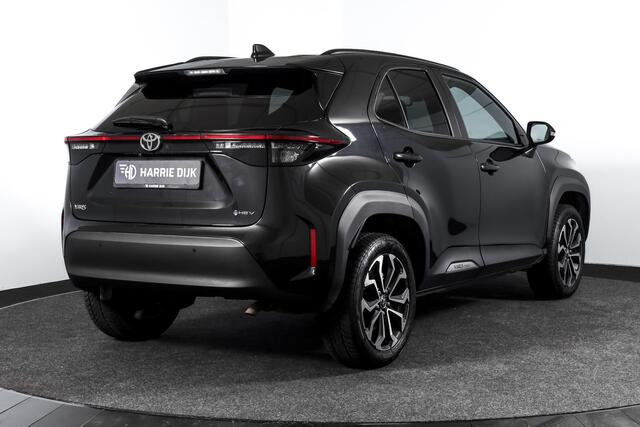 Toyota YARIS Cross 1.5 Hybrid 115 Dynamic | Dig.Cockpit | Adapt.Cruise | Stoel-+stuurverwarming | Camera | PDC | NAV+App.Connect | Auto.Airco | LM 17" | 8137