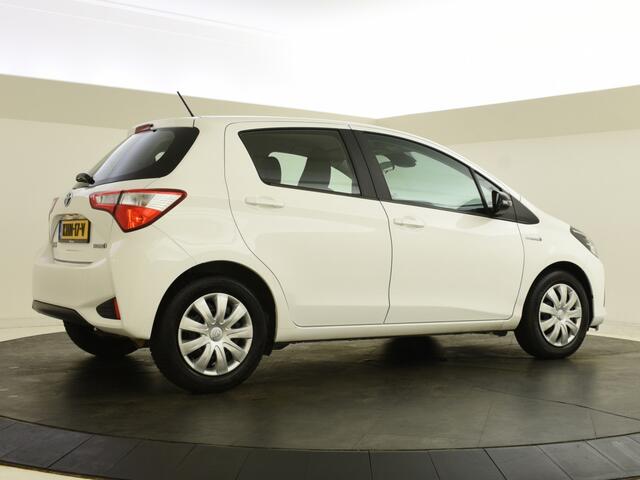Toyota YARIS 1.5 Hybrid Active | Bleutooth | Climatronic | USB