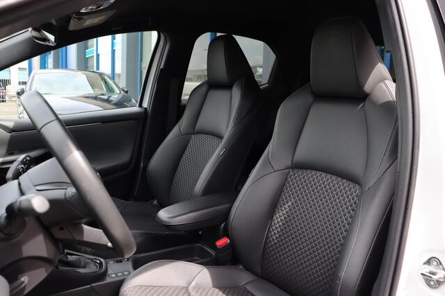 Toyota YARIS 1.5 Hybrid Executive Limited Bitone, HUD