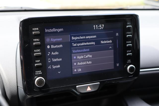 Toyota YARIS 1.5 Hybrid Executive Limited Bitone, HUD