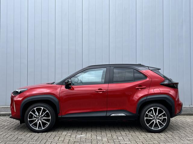 Toyota YARIS Cross 1.5 Hybrid 130 GR SPORT NL auto 1e Eigenaar Pano dak JBL Trekhaak