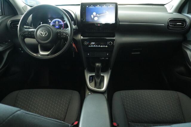 Toyota YARIS Cross 1.5 Hybrid 116 Active Limited, All Season banden , Stoelverwarming, Lichtmetalen velgen