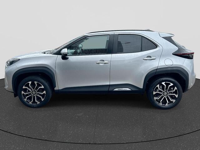 Toyota YARIS Cross 1.5 Hybrid 115 Dynamic RIJKLAAR | COMFORT Pakket | Navigatie | PDC | BSM | Stoel- & Stuurverwarming | NL AUTO