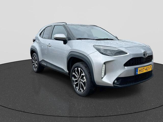 Toyota YARIS Cross 1.5 Hybrid 115 Dynamic RIJKLAAR | COMFORT Pakket | Navigatie | PDC | BSM | Stoel- & Stuurverwarming | NL AUTO