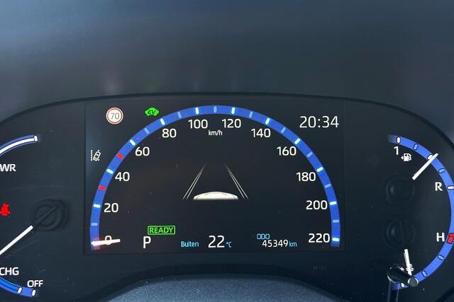 Toyota YARIS Cross 1.5 Hybrid Dynamic / Winter-Pakket / E-Kofferkl.